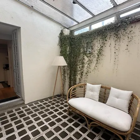 Appartement Batisse Paradis- 3 Calmes Et Elegants Au Centre Historique De