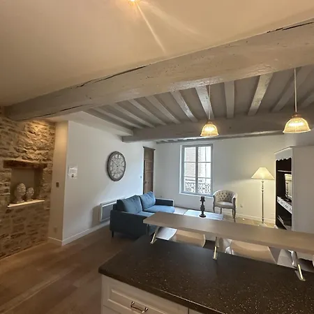 Appartamento Batisse Paradis- 3 Calmes Et Elegants Au Centre Historique De *
